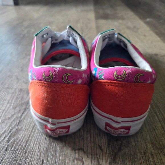 Vans x Sailor Moon Customs —2022 collab - Picture 5 of 6